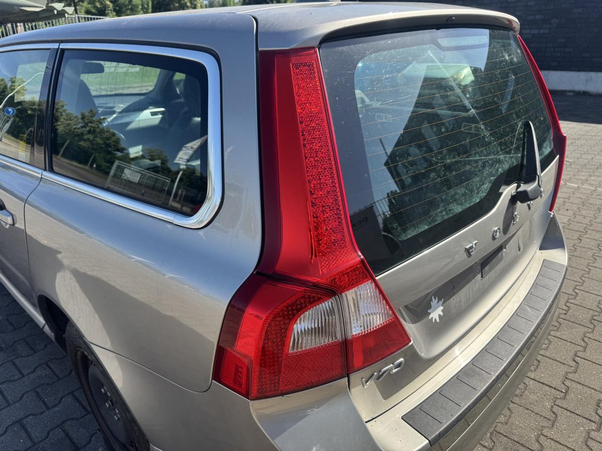 Volvo V70 3 original R&uuml;cklicht R&uuml;ckleuchte Schlussleuchte innen links Bj.2009
